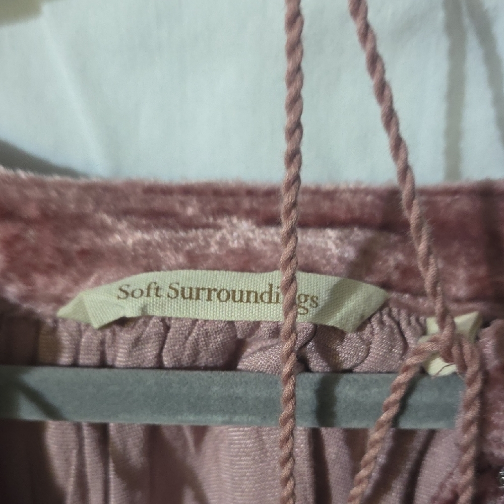 Soft Surroundings Velvet Top in Dusty Rose - Picture 2 of 3